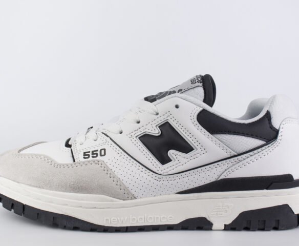 New Balance 550 White / Black